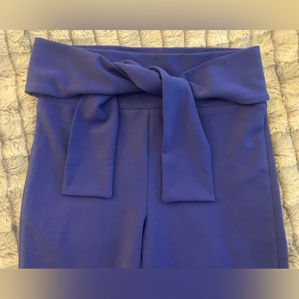 She&Sky•Med•tapered•straight-legged dress pants with adjustable tie-knot waist